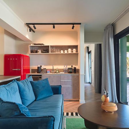 Liv The City Suites Adults Only ลาร์นาคา ภายนอก รูปภาพ