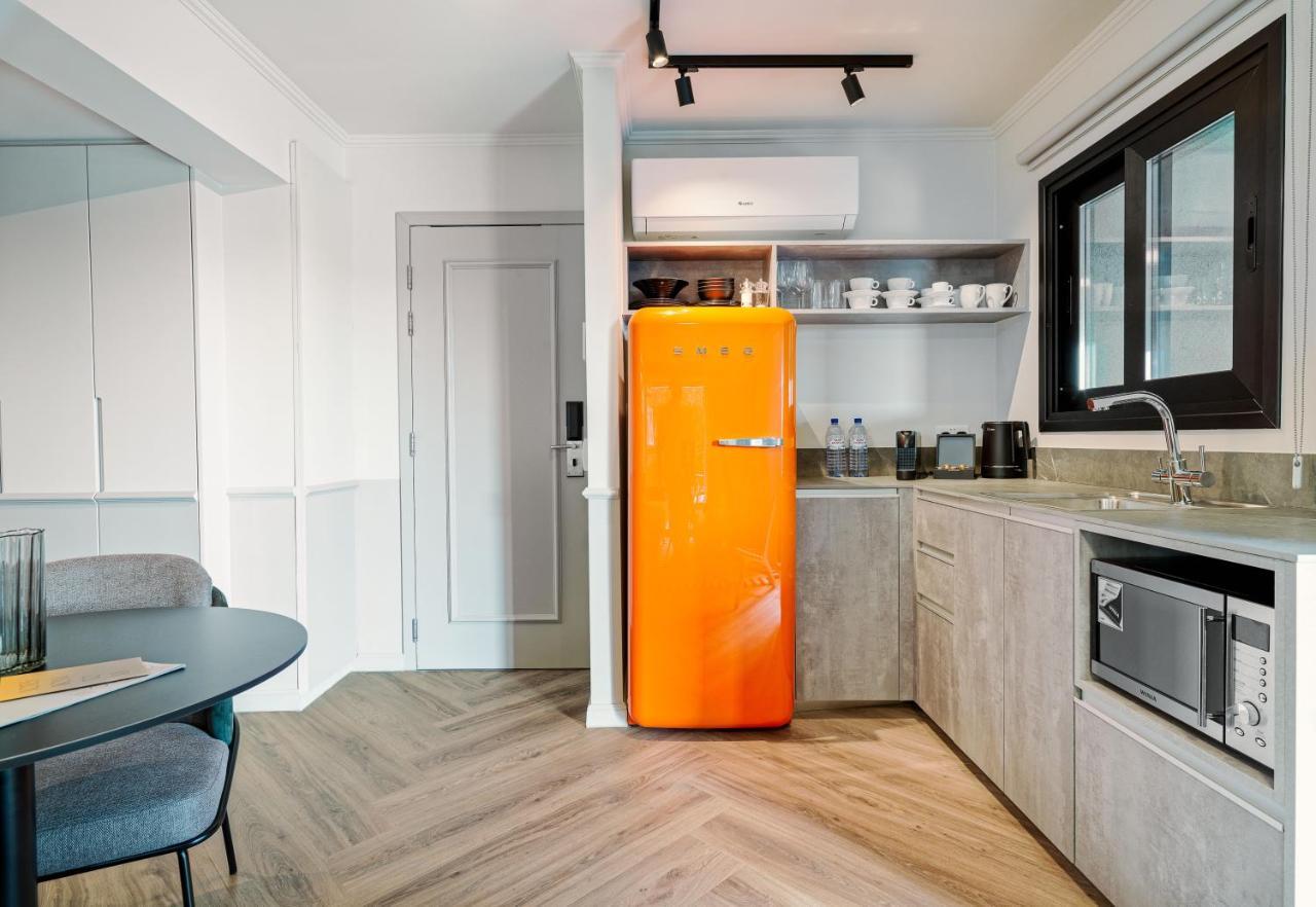 Liv The City Suites Adults Only ลาร์นาคา ภายนอก รูปภาพ