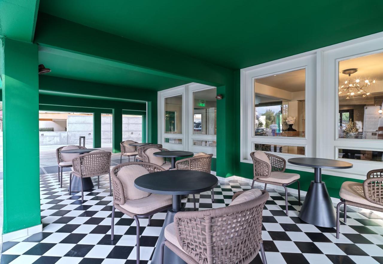 Liv The City Suites Adults Only ลาร์นาคา ภายนอก รูปภาพ