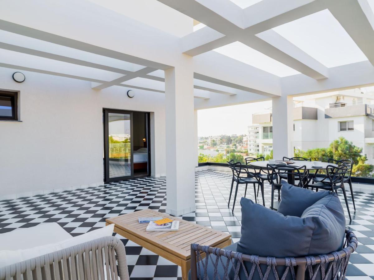 Liv The City Suites Adults Only ลาร์นาคา ภายนอก รูปภาพ