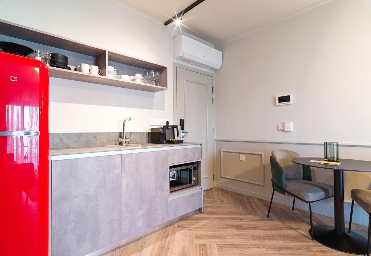 Liv The City Suites Adults Only ลาร์นาคา ภายนอก รูปภาพ