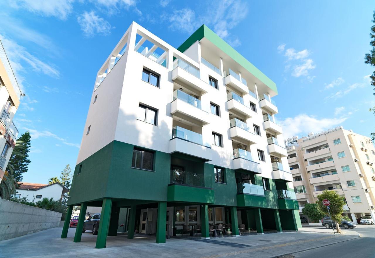 Liv The City Suites Adults Only ลาร์นาคา ภายนอก รูปภาพ