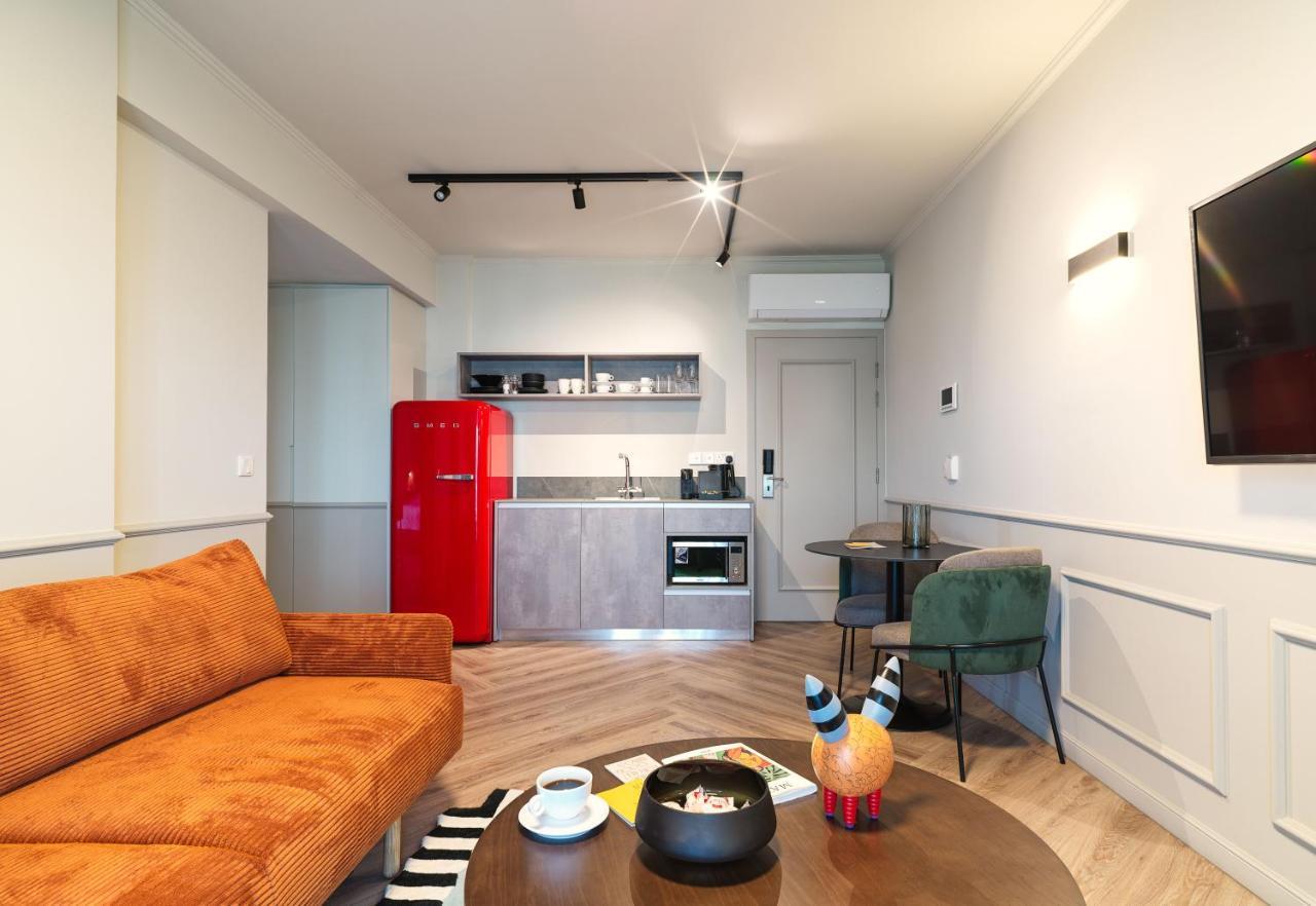 Liv The City Suites Adults Only ลาร์นาคา ภายนอก รูปภาพ