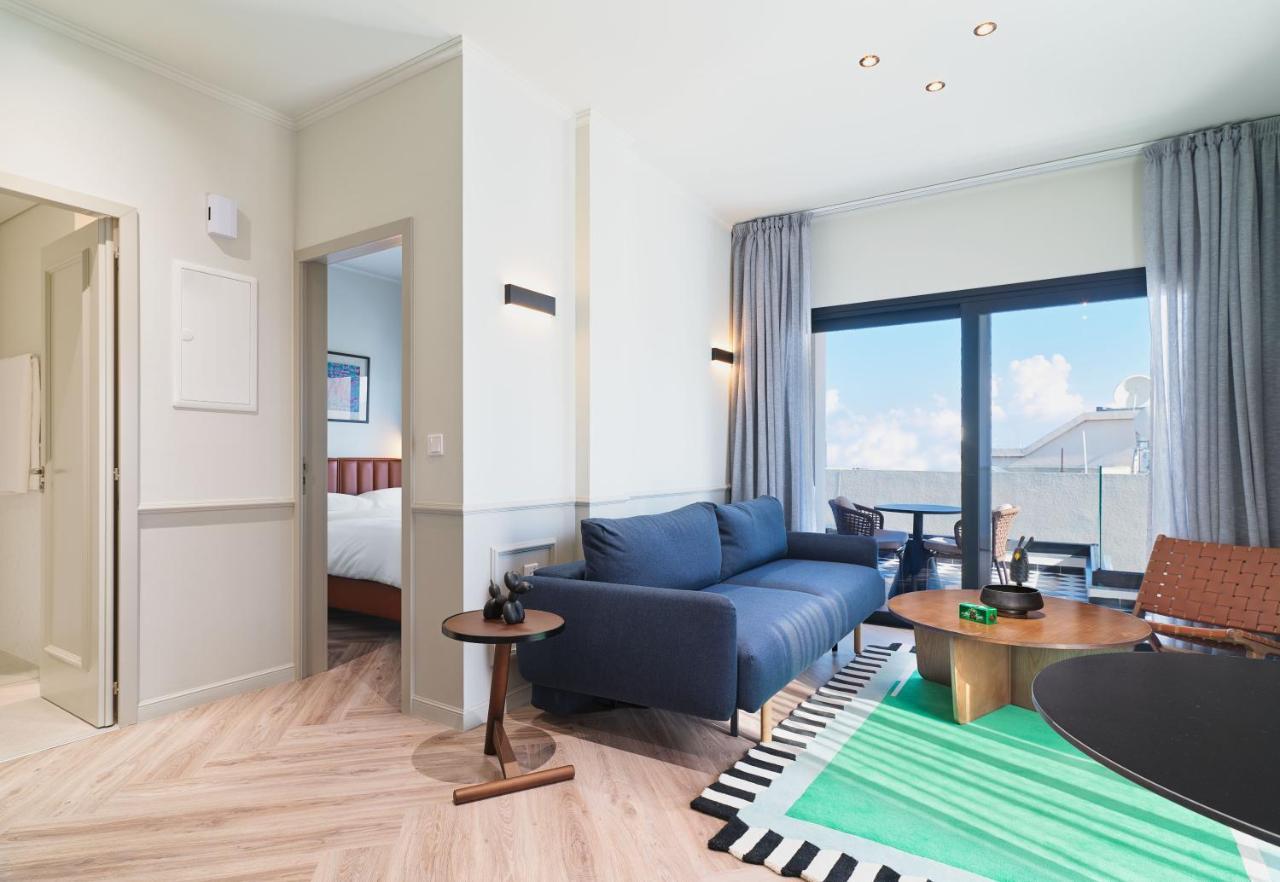 Liv The City Suites Adults Only ลาร์นาคา ภายนอก รูปภาพ