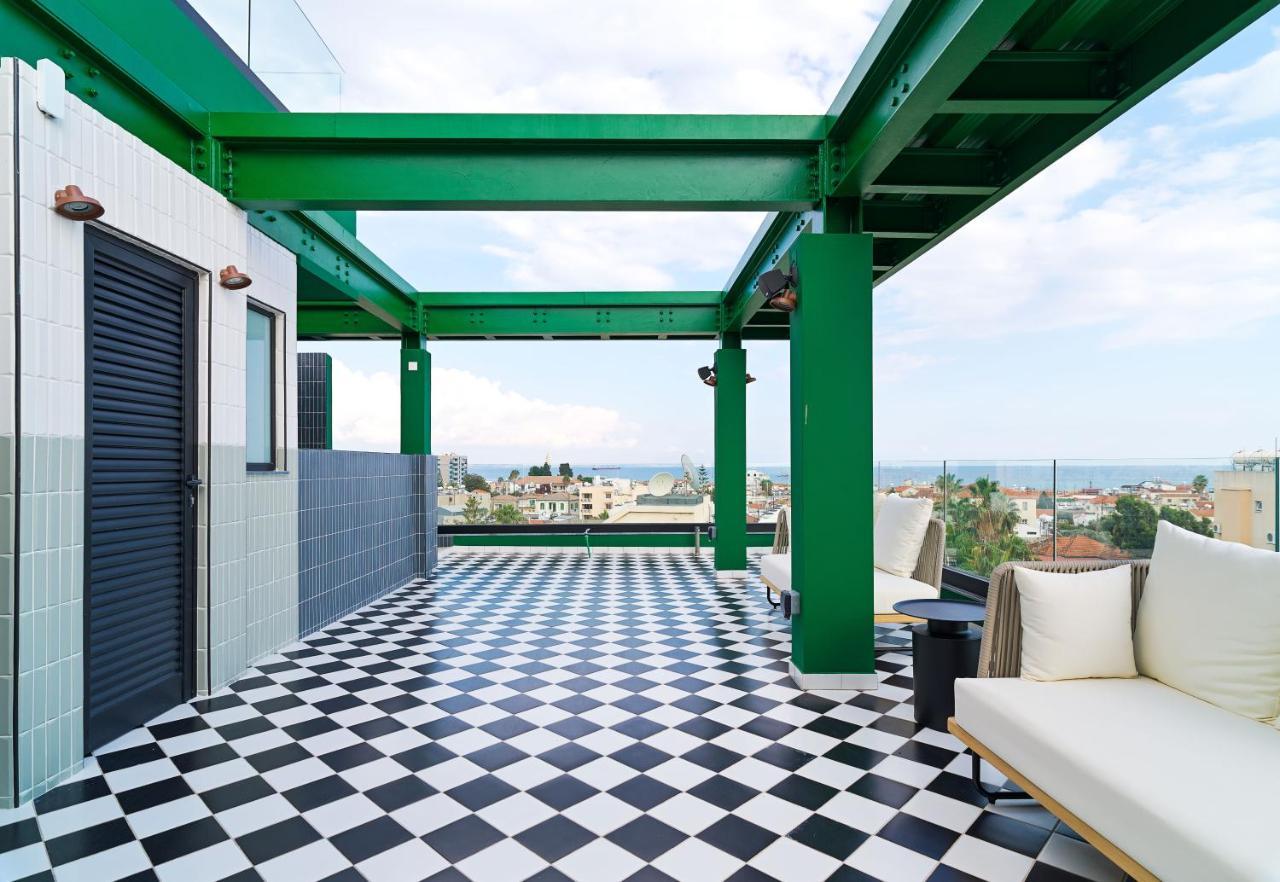 Liv The City Suites Adults Only ลาร์นาคา ภายนอก รูปภาพ