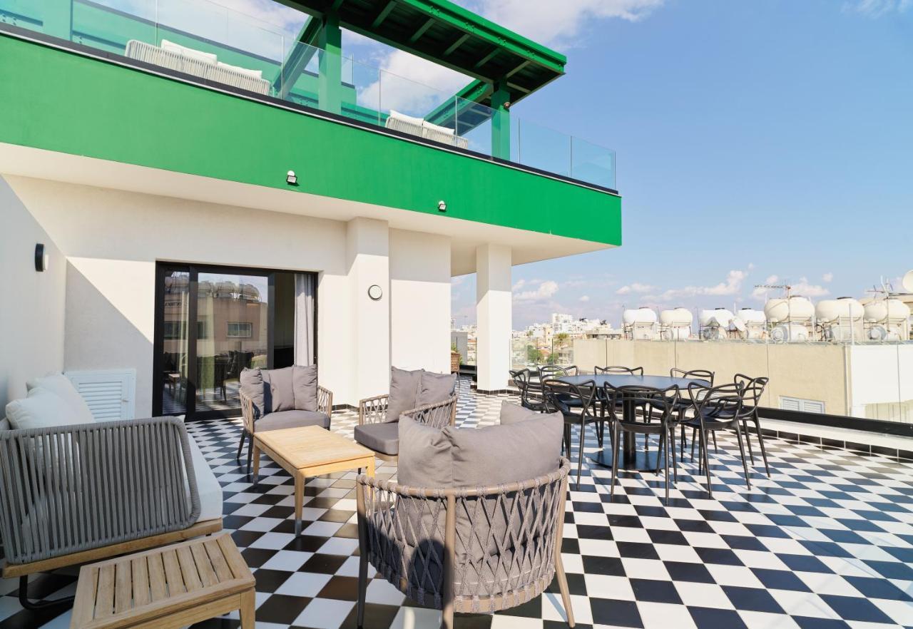 Liv The City Suites Adults Only ลาร์นาคา ภายนอก รูปภาพ