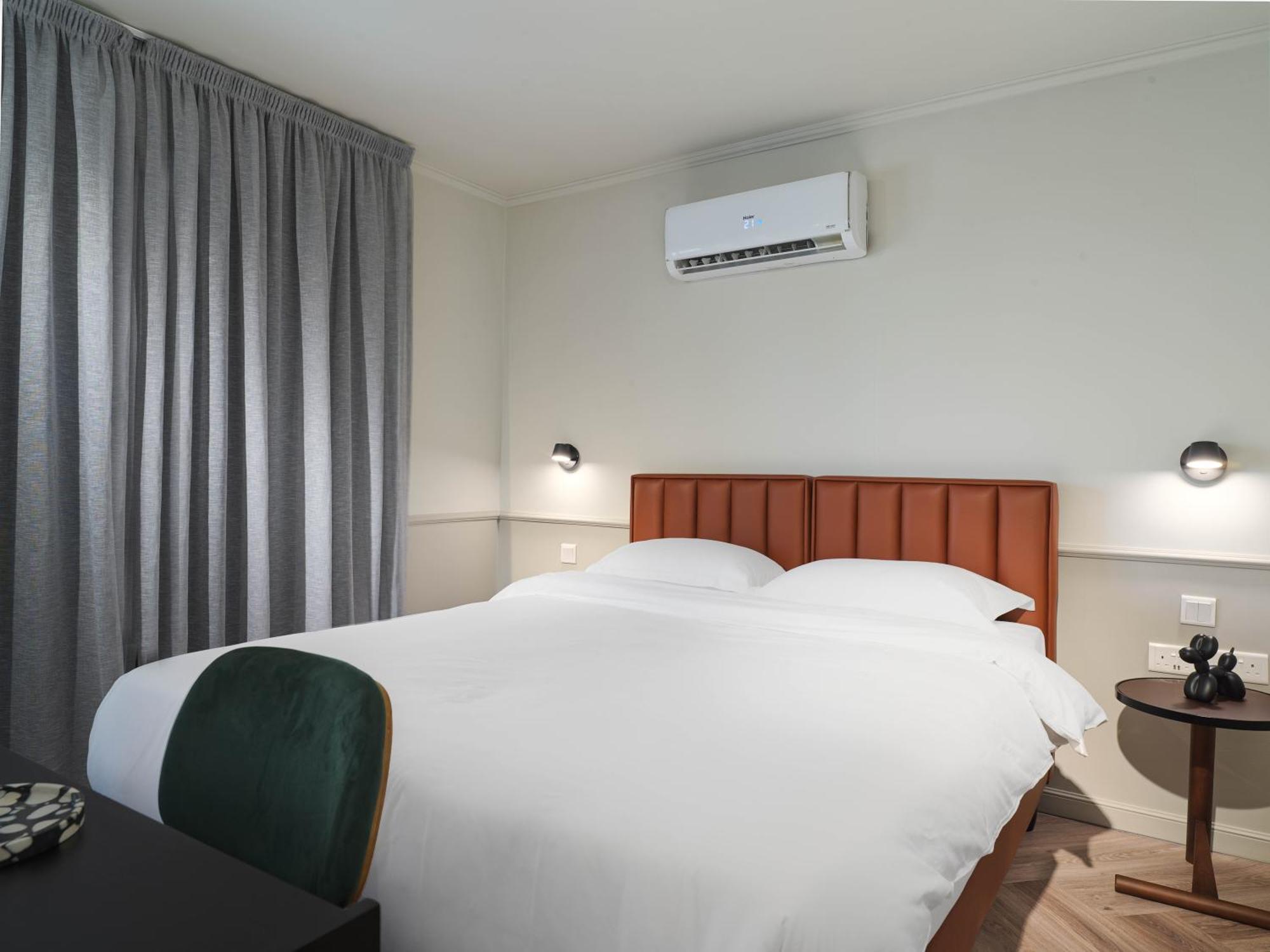 Liv The City Suites Adults Only ลาร์นาคา ภายนอก รูปภาพ